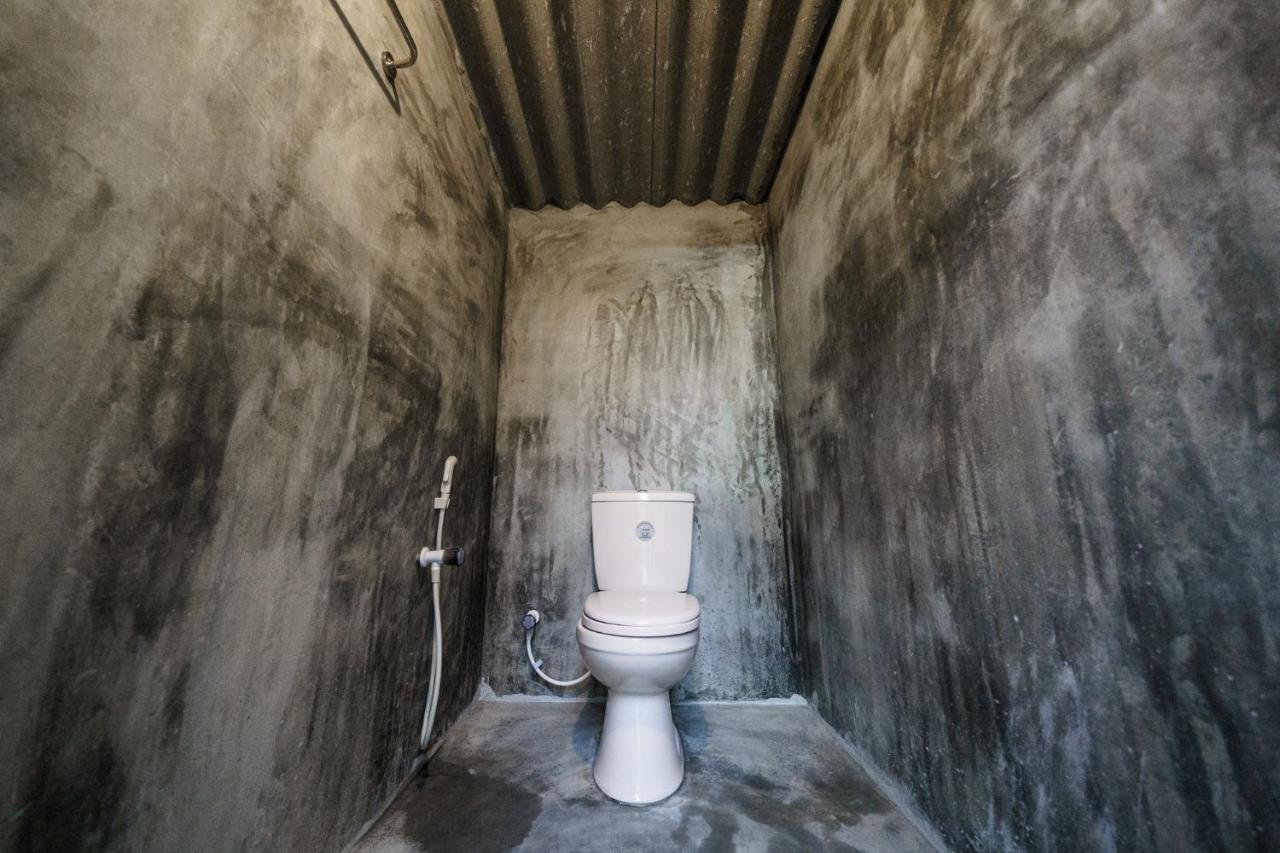 Alcatraz Hostel อารูกัมเบย์ ภายนอก รูปภาพ
